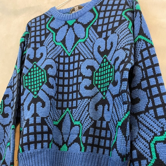 VINTAGE GIVENCHY | Givenchy Monsieur funky patterned knit crew neck sweater RARE - Picture 4 of 12